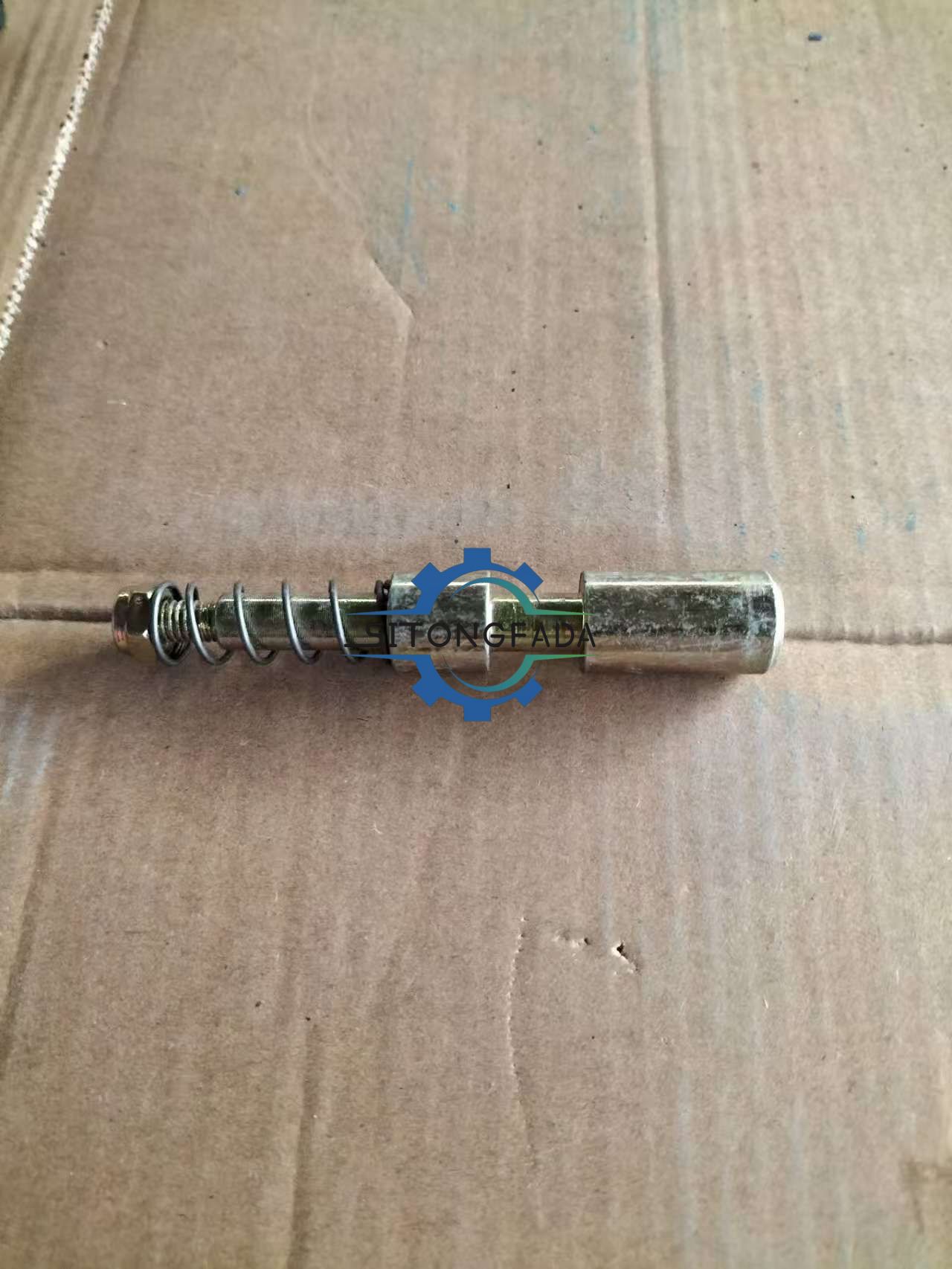 Factory Direct Galvanized Spring Lock Tractor Pin, High Hardness Hitch Pin Spare Parts for Farm Tractor