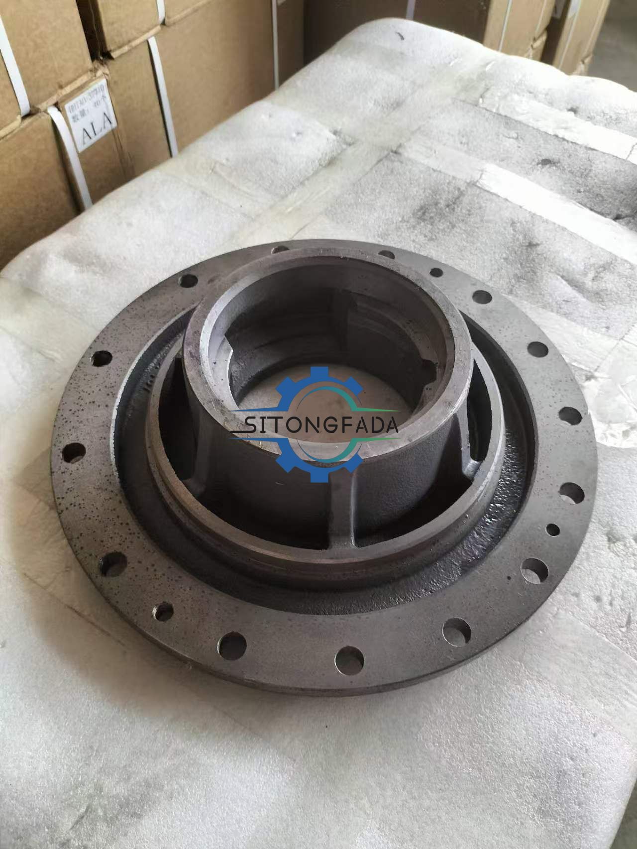 Factory Direct High Strength Cast Iron Left Bearing Housing Wear Resistant Tractor Wheel Hub Bearing Seat For Farm Agricultural Machinery Parts