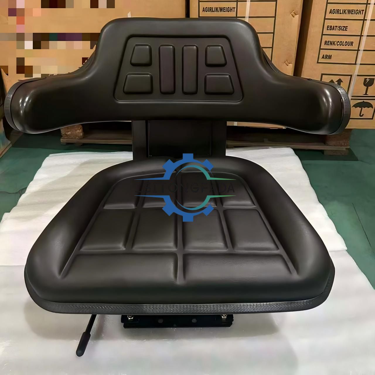 Manufacturer Supply Farm Tractor Driver Chair Adjustable Agricultural Replacement Seat for Farming Harvester Excavator FD-810