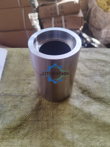Factory Direct Supply Solid Steel Bushing High Wear Resistant Cylindrical Sleeve For MTZ Farm Tractor