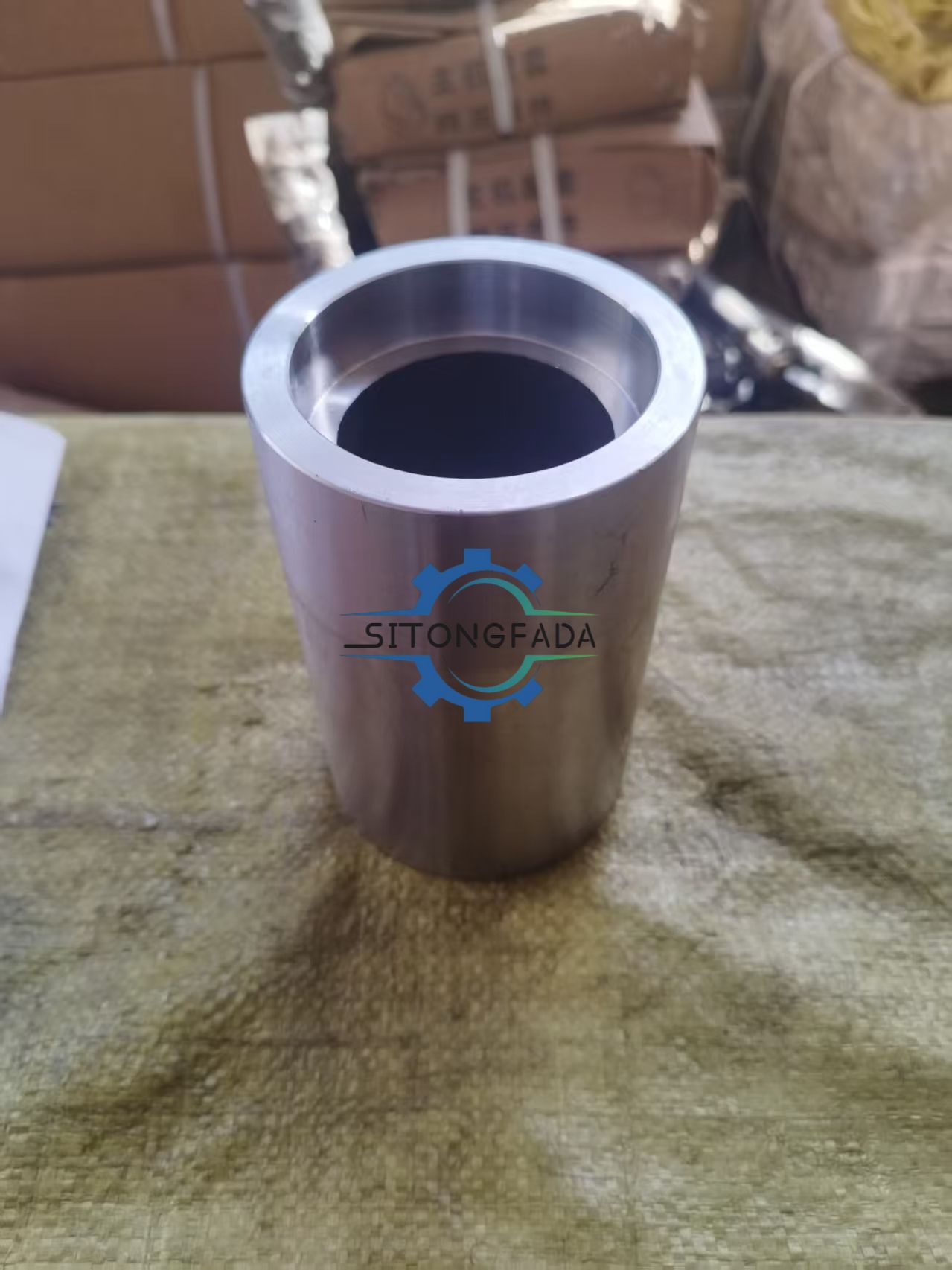 Factory Direct Supply Solid Steel Bushing High Wear Resistant Cylindrical Sleeve For MTZ Farm Tractor