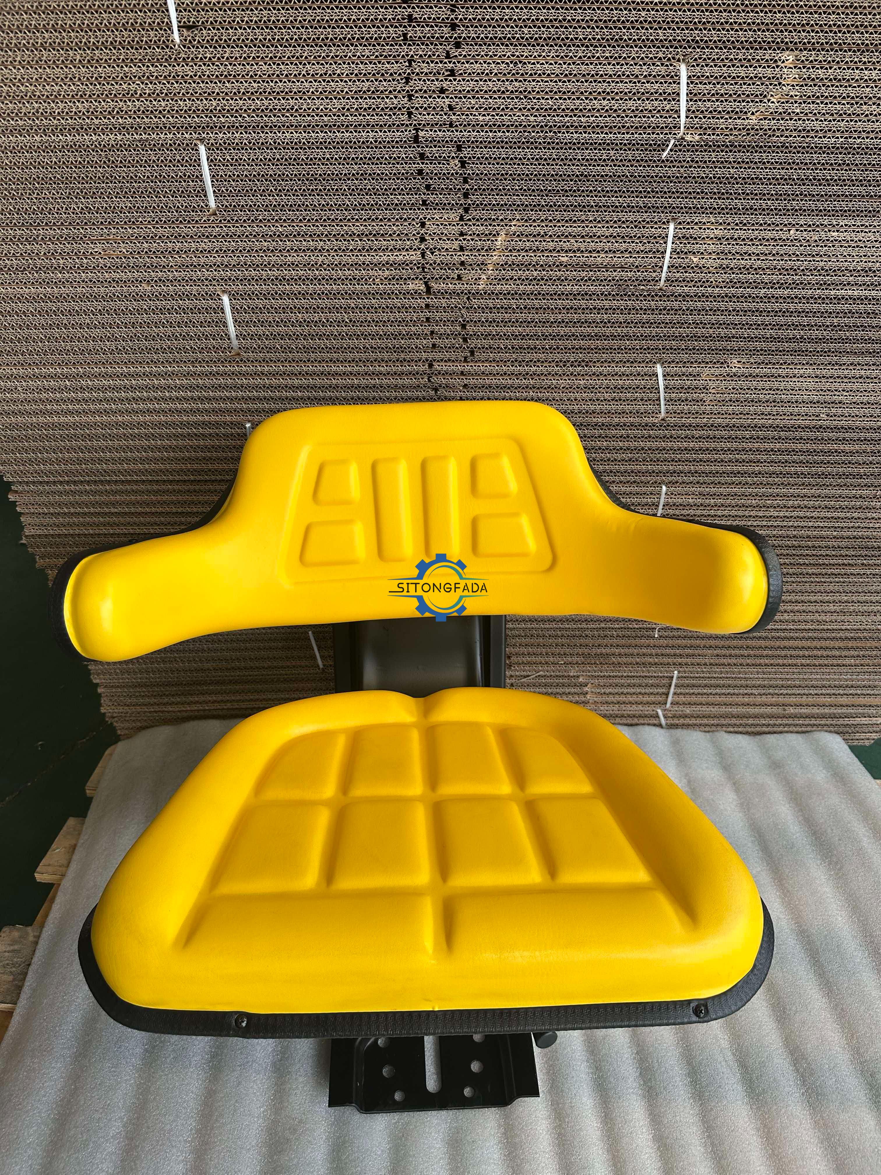 Factory Direct Yellow Tractor Driver Seat Comfort Agricultural Seat for Farm Tractor Harvester Machinery Parts FD-810