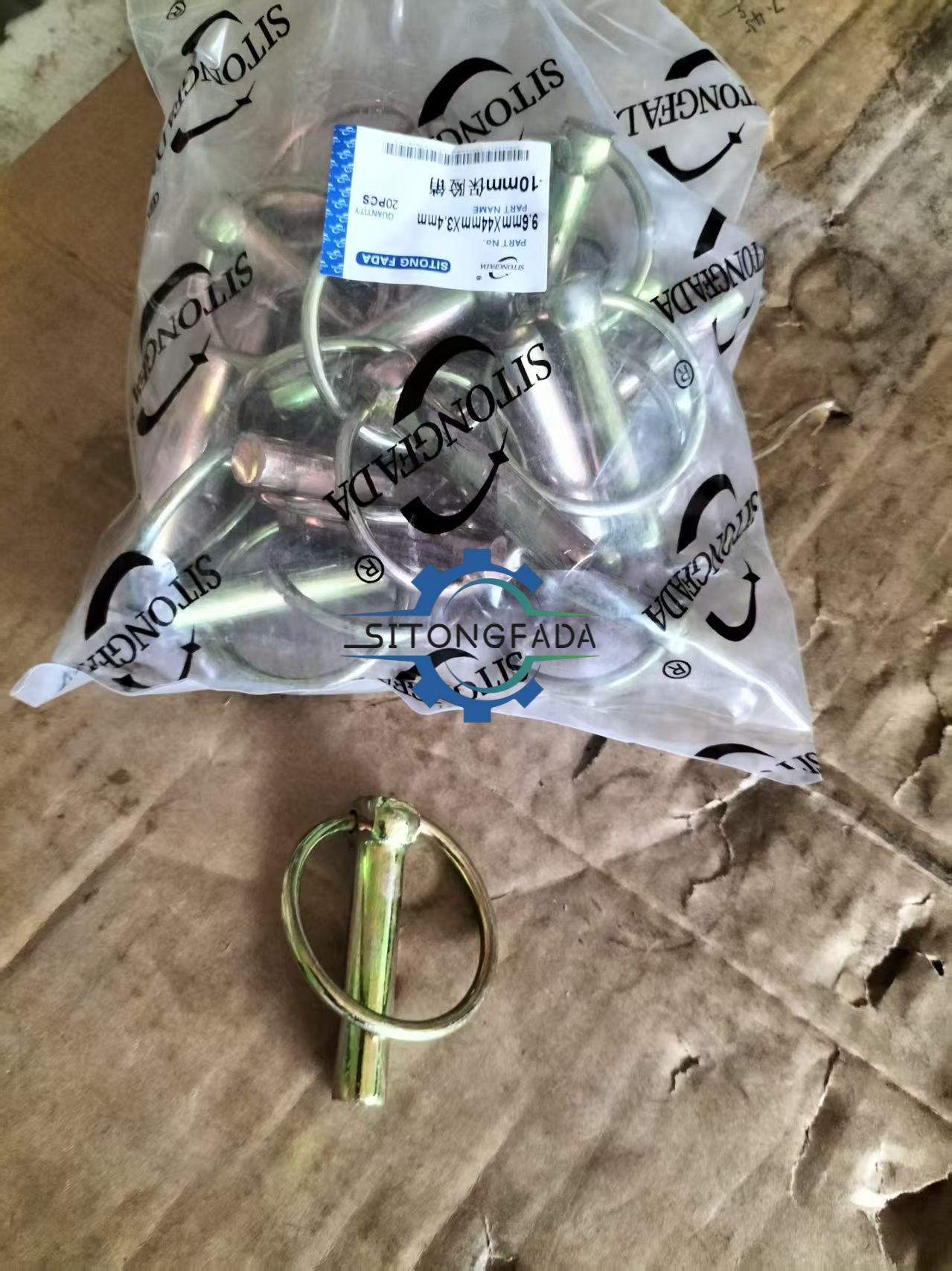 Factory Direct Supply 10mm Carbon Steel Lynch Pin Safety Ring Lock Pin for Tractor Farm Machinery Parts Fast Delivery