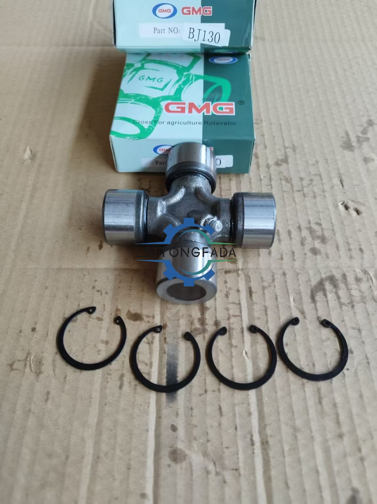 Factory Direct High Hardness BJ130 Universal Joint Cross U-Joint for Agricultural Rotavator Farm Tractor Drive Shaft