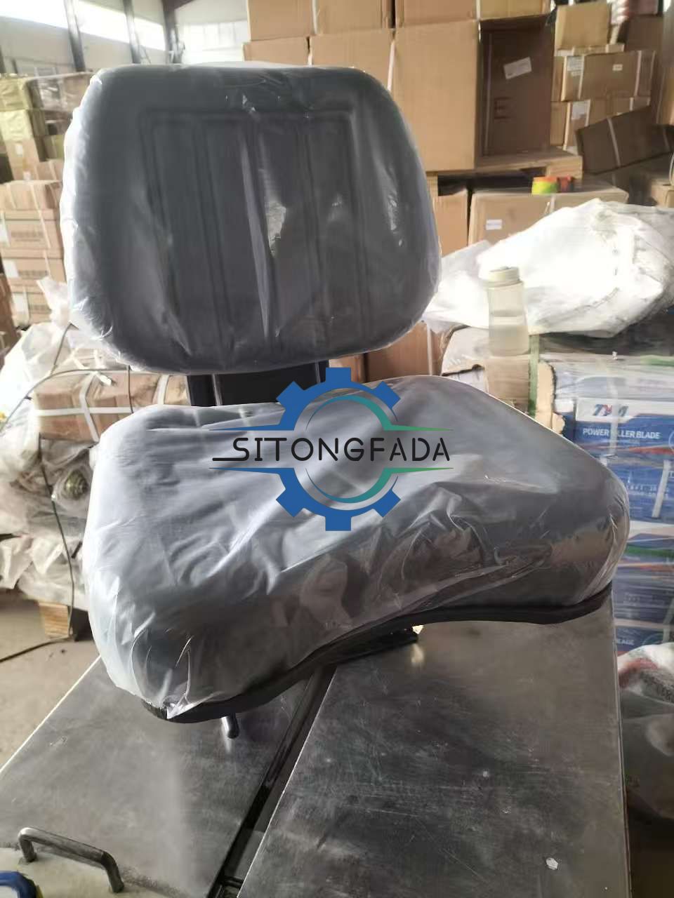 Factory Direct Shock Absorbing Farm Tractor Driver Seat Ergonomic Heavy Duty Operator Chair For Agricultural Machinery Parts