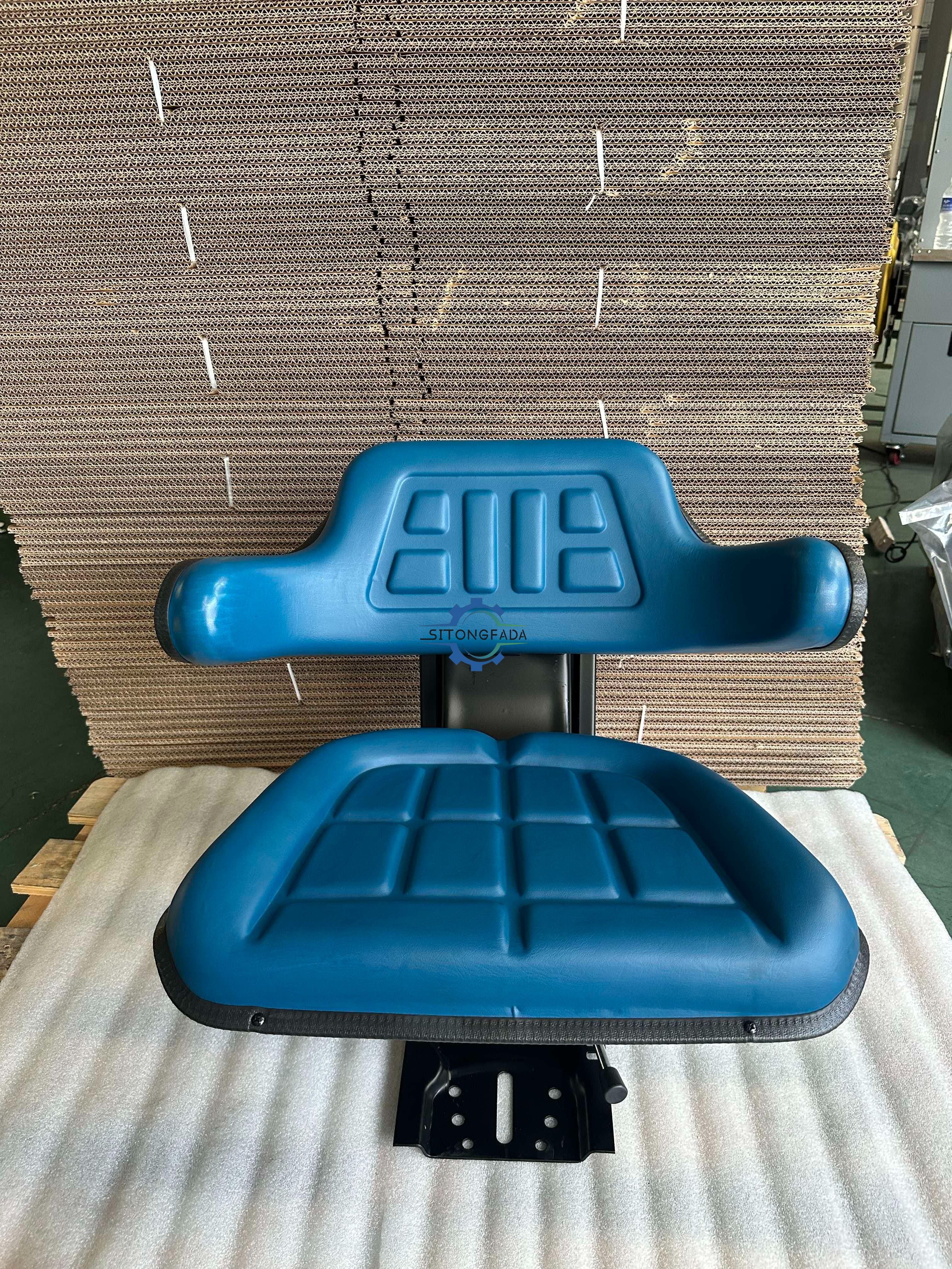Factory Direct Blue Adjustable Tractor Driver Seat for Farm Tractor Agricultural Harvester Machinery Parts FD-810